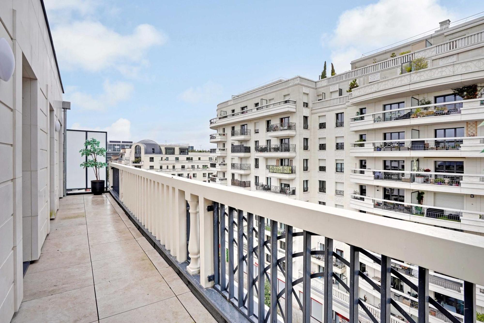 Raffinement Et Confort Dans Cette Residence A Levallois-Perret Dış mekan fotoğraf