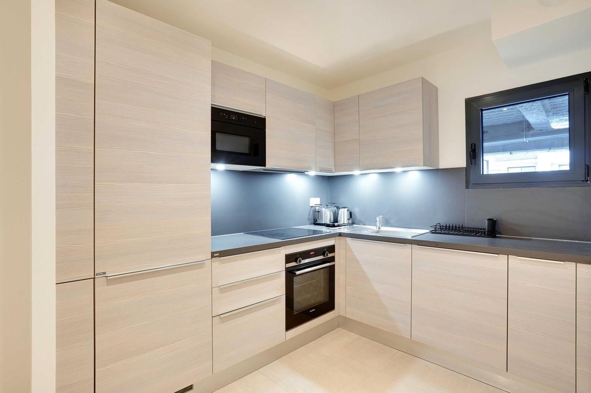 Raffinement Et Confort Dans Cette Residence A Levallois-Perret Dış mekan fotoğraf