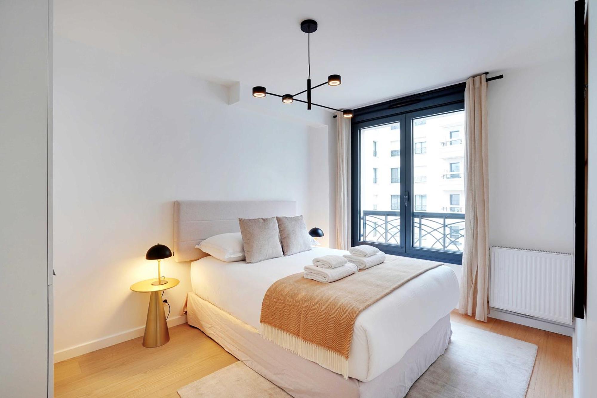 Raffinement Et Confort Dans Cette Residence A Levallois-Perret Dış mekan fotoğraf